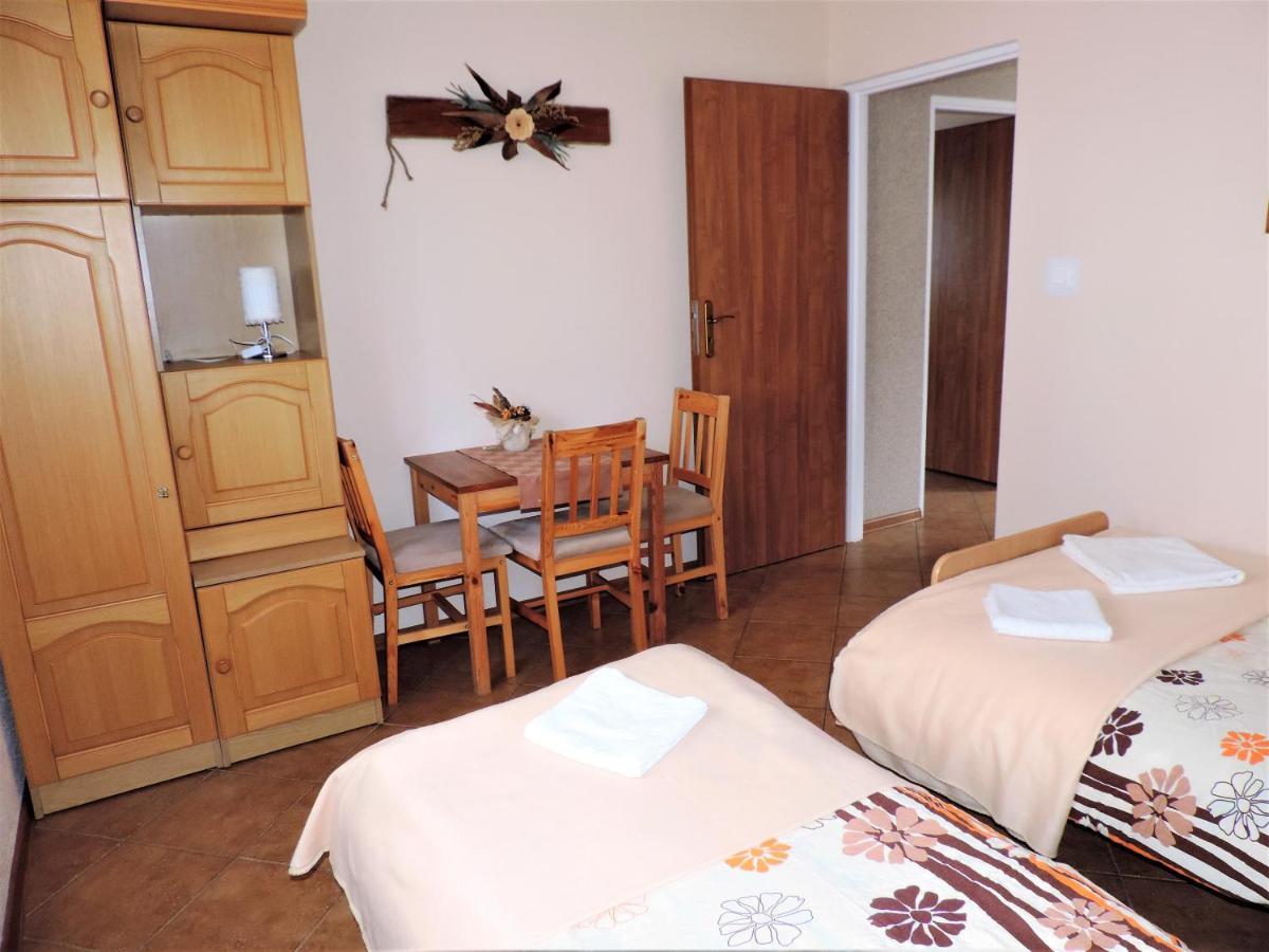Jacek I Agatka Guest House Устка Екстериор снимка